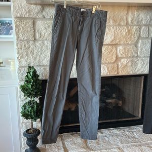 H&M Skinny Fit Stretch Men’s size 29 gray in gently used condition